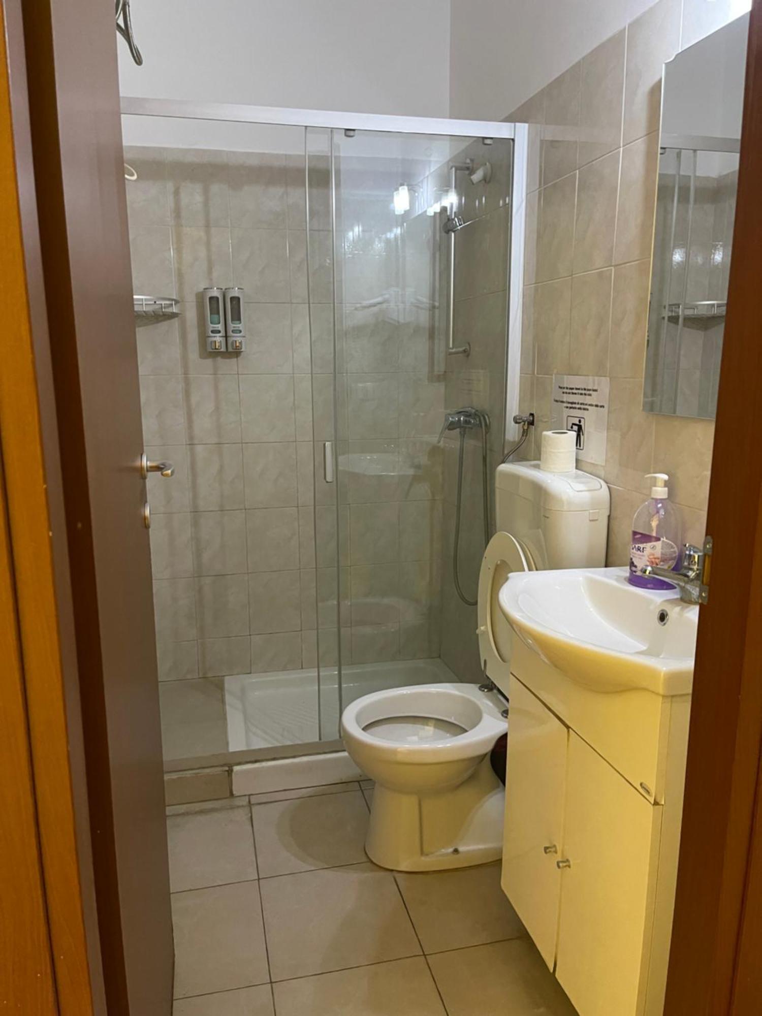 B&B Casa Felicita Ρώμη Εξωτερικό φωτογραφία