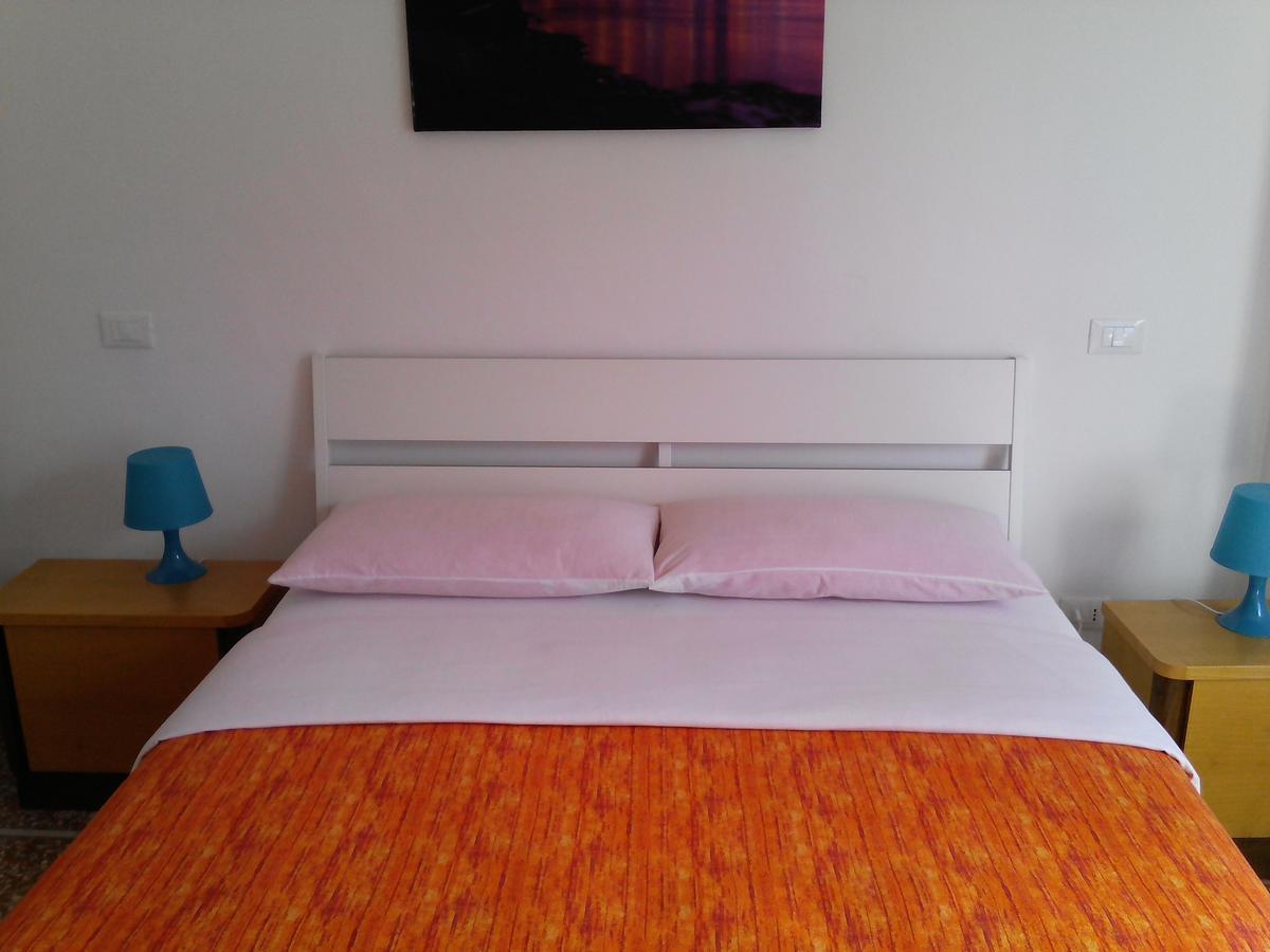 B&B Casa Felicita Ρώμη Εξωτερικό φωτογραφία