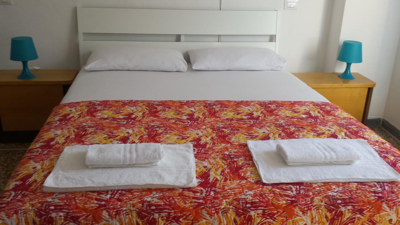 B&B Casa Felicita Ρώμη Εξωτερικό φωτογραφία